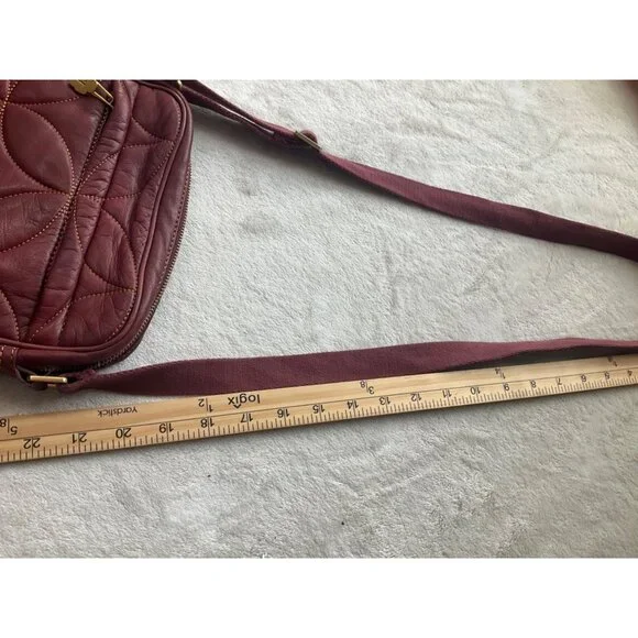 Eric Javits Burgundy Red Quilted Leather Crossbody Bag Gold hardware - Picture 12 of 14